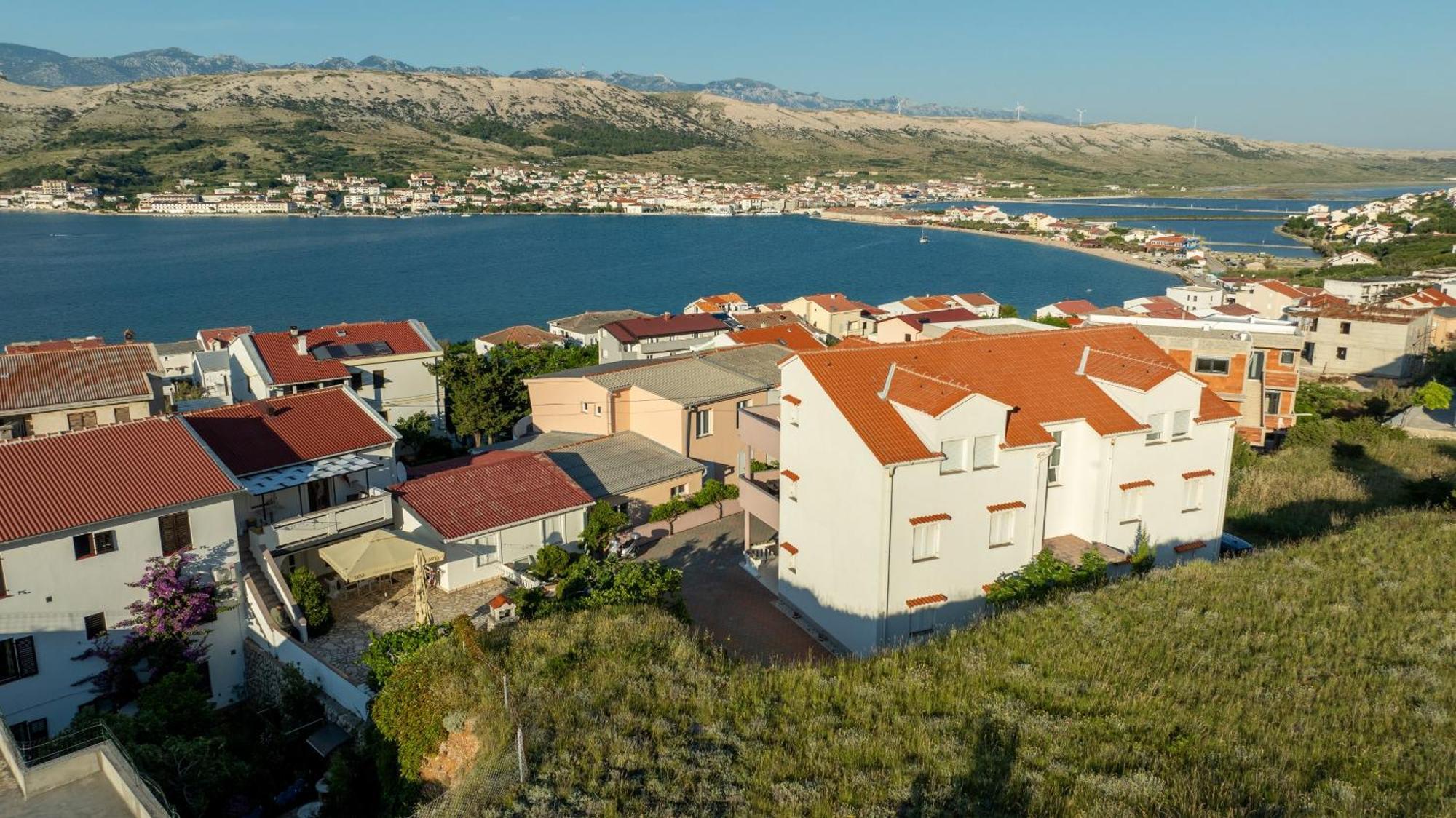 Apartments Tanja & Josipa Pag Town Zewnętrze zdjęcie