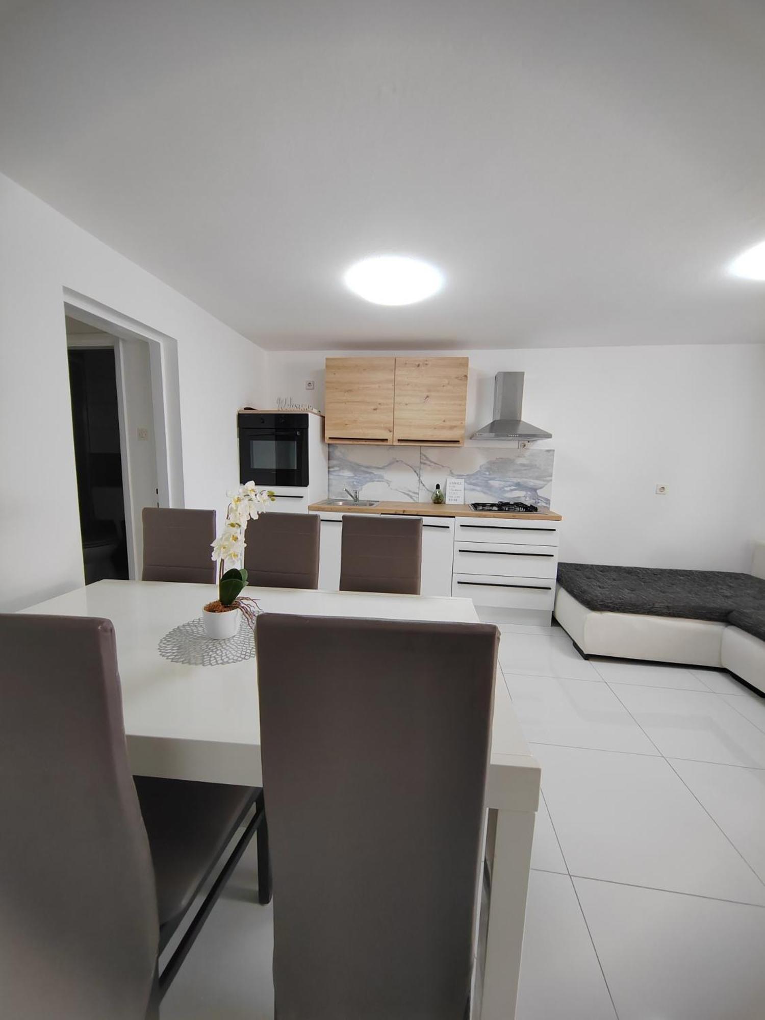 Apartments Tanja & Josipa Pag Town Zewnętrze zdjęcie