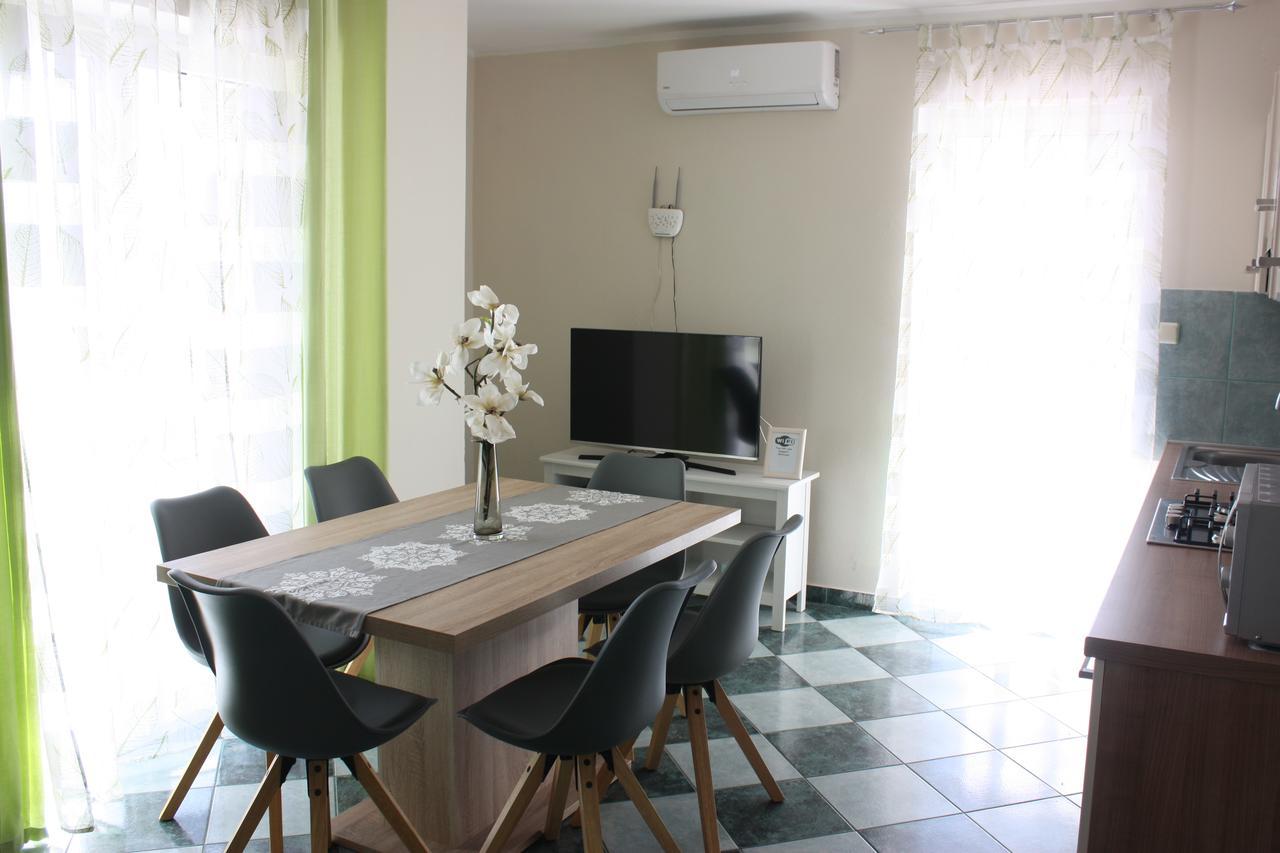 Apartments Tanja & Josipa Pag Town Zewnętrze zdjęcie