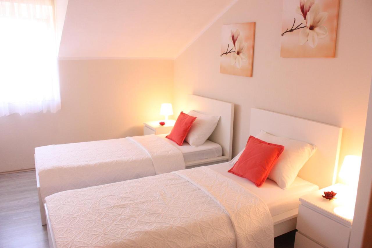 Apartments Tanja & Josipa Pag Town Zewnętrze zdjęcie
